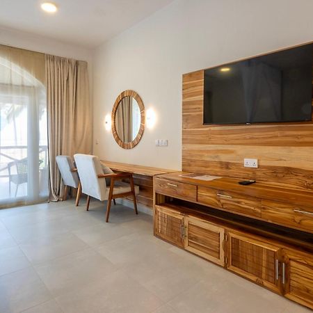 Royal Mandarin Hotel & Resort Pwani Mchangani Luaran gambar