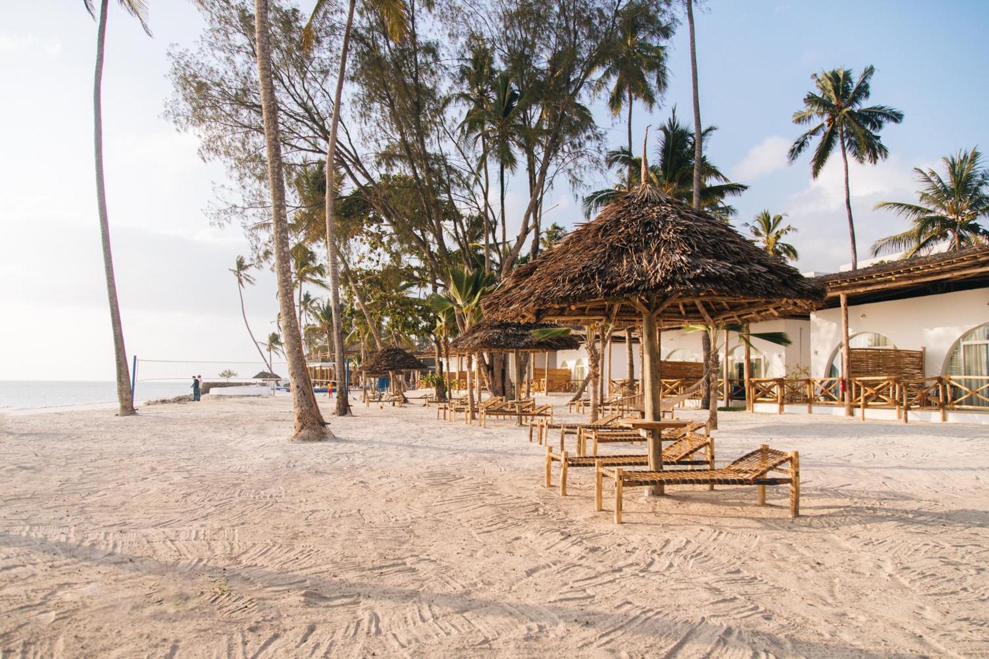 Royal Mandarin Hotel & Resort Pwani Mchangani Luaran gambar