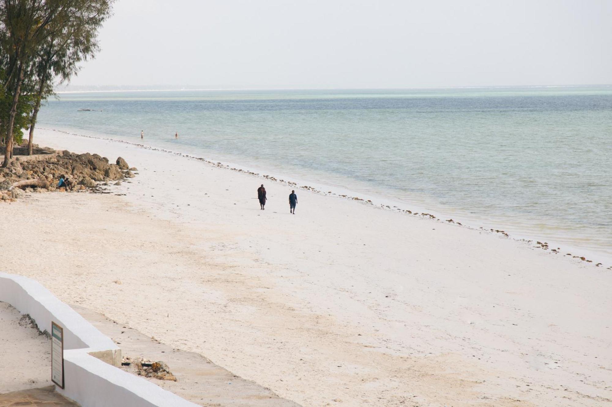Royal Mandarin Hotel & Resort Pwani Mchangani Luaran gambar