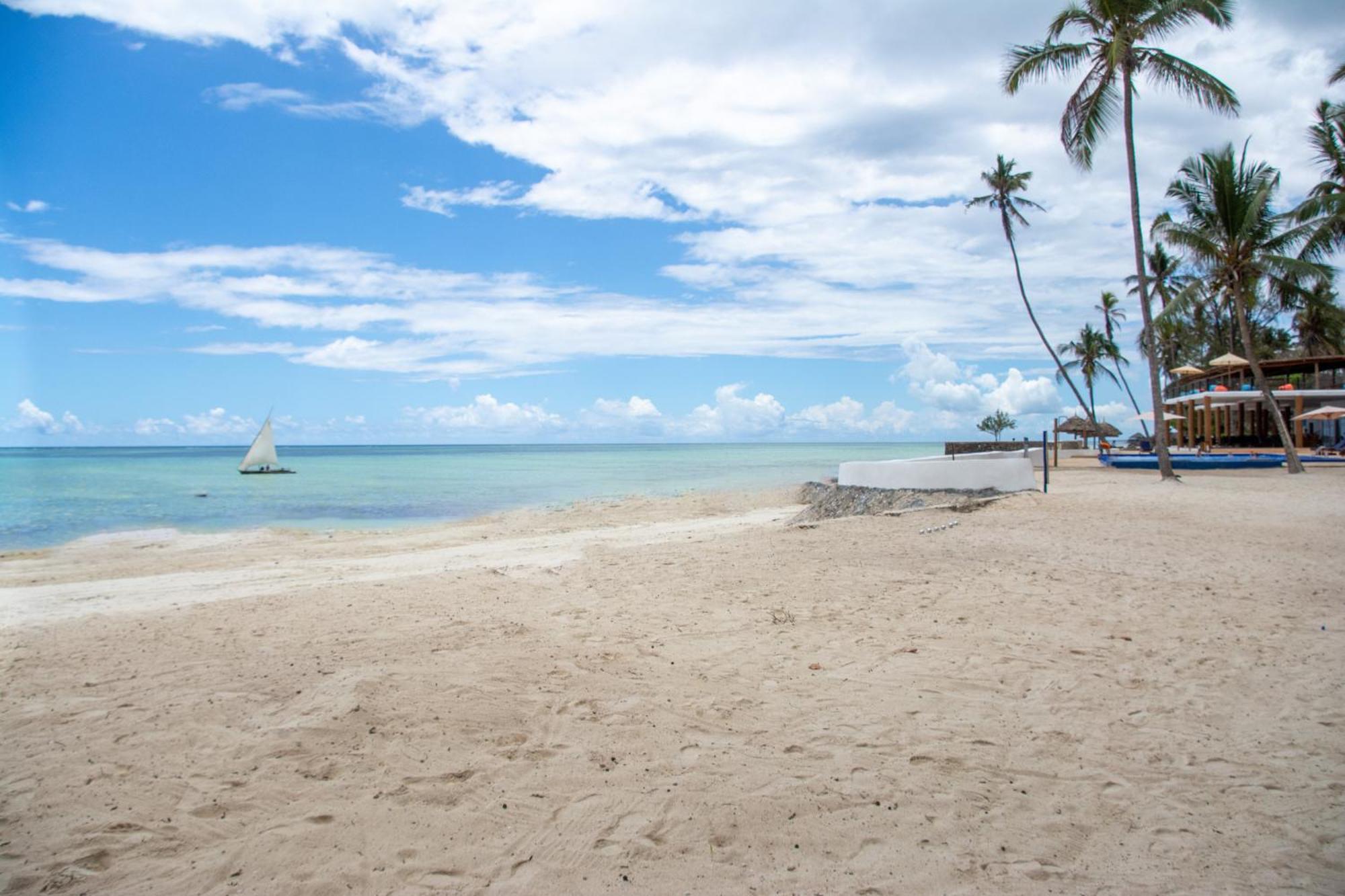 Royal Mandarin Hotel & Resort Pwani Mchangani Luaran gambar