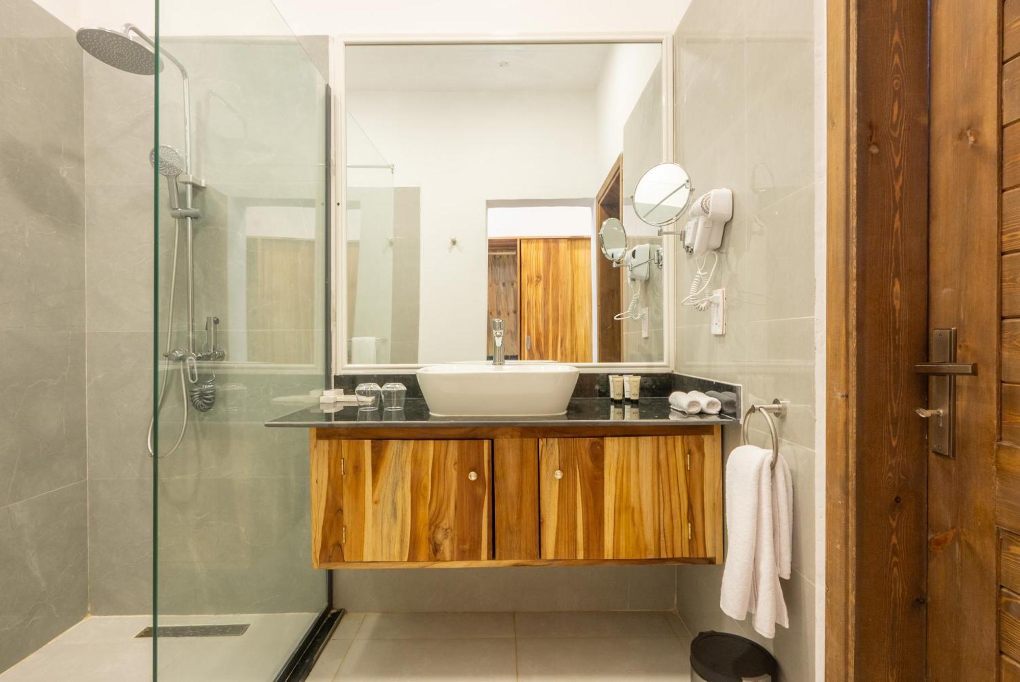 Royal Mandarin Hotel & Resort Pwani Mchangani Luaran gambar