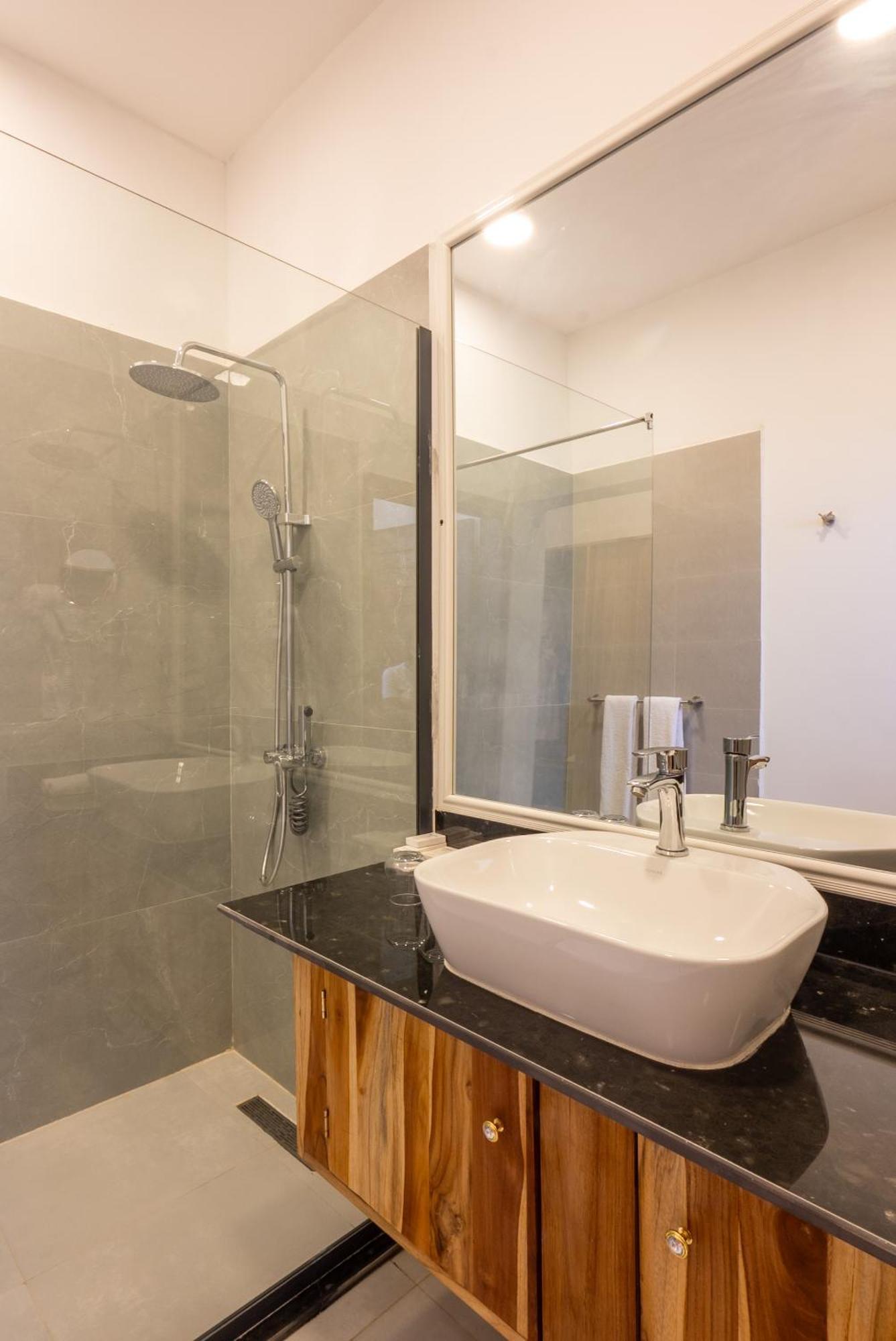 Royal Mandarin Hotel & Resort Pwani Mchangani Luaran gambar