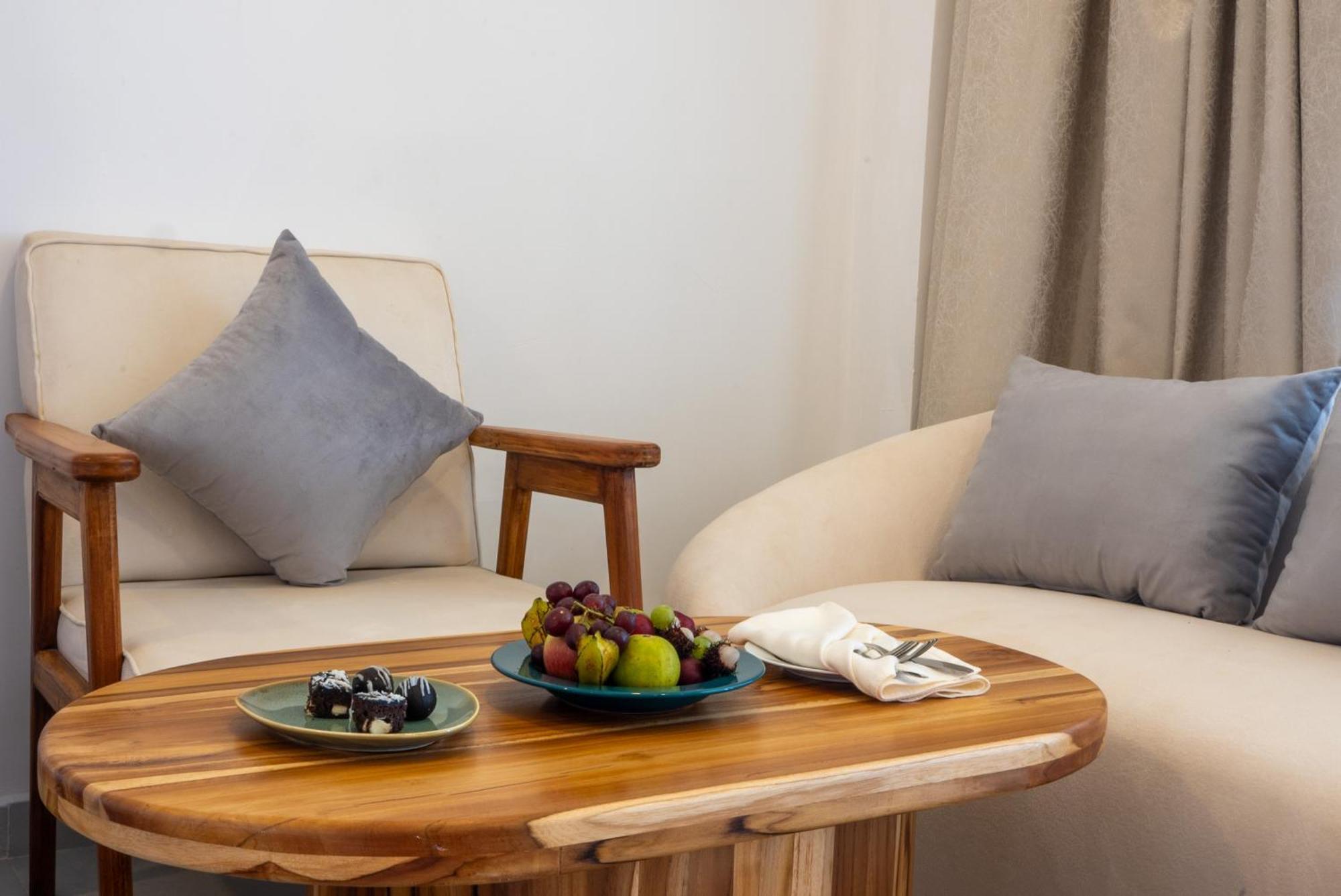 Royal Mandarin Hotel & Resort Pwani Mchangani Luaran gambar