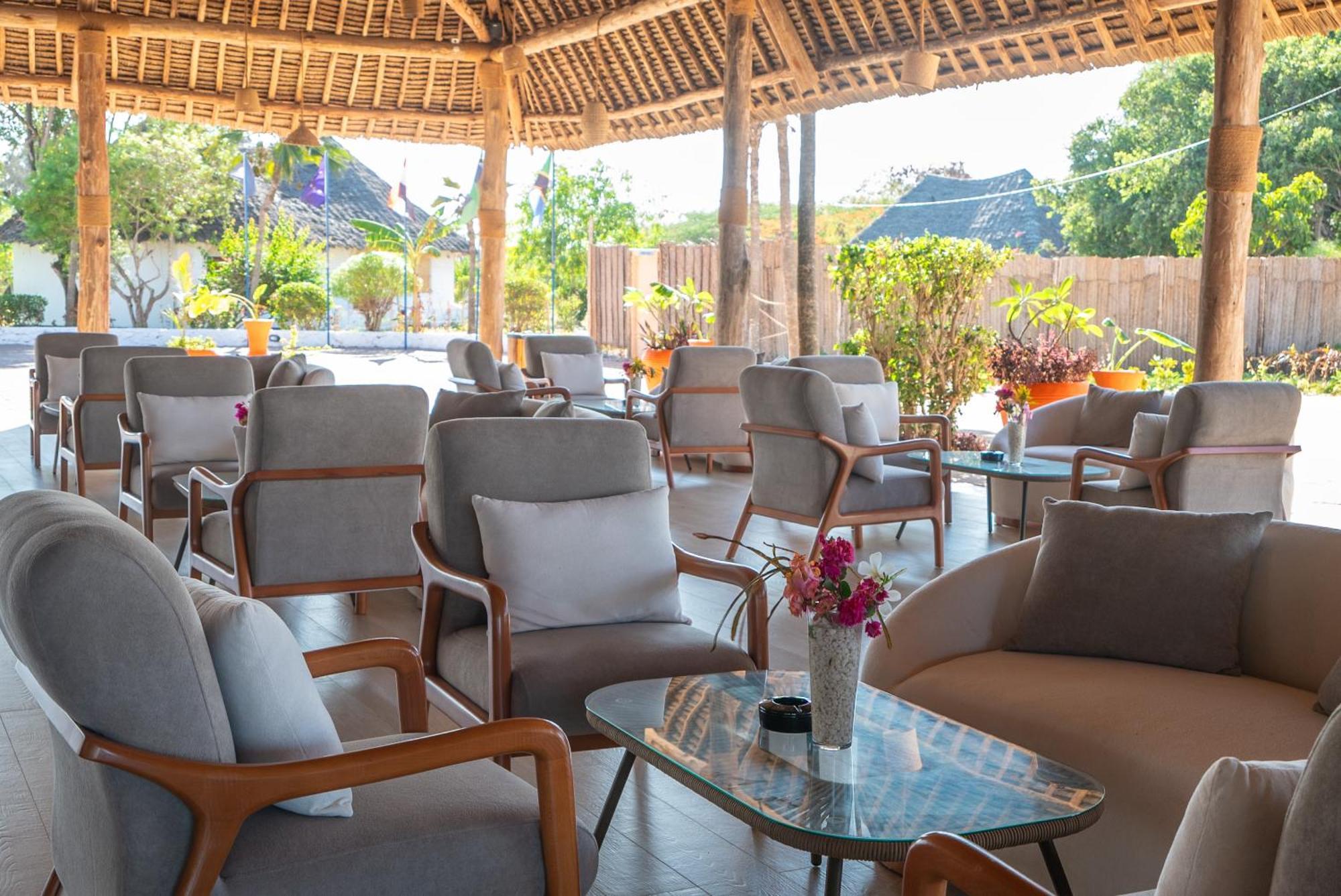 Royal Mandarin Hotel & Resort Pwani Mchangani Luaran gambar