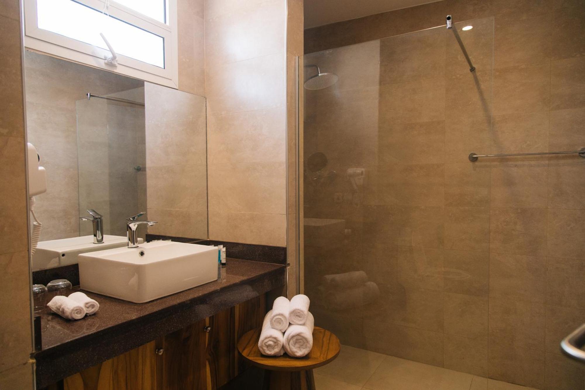 Royal Mandarin Hotel & Resort Pwani Mchangani Luaran gambar